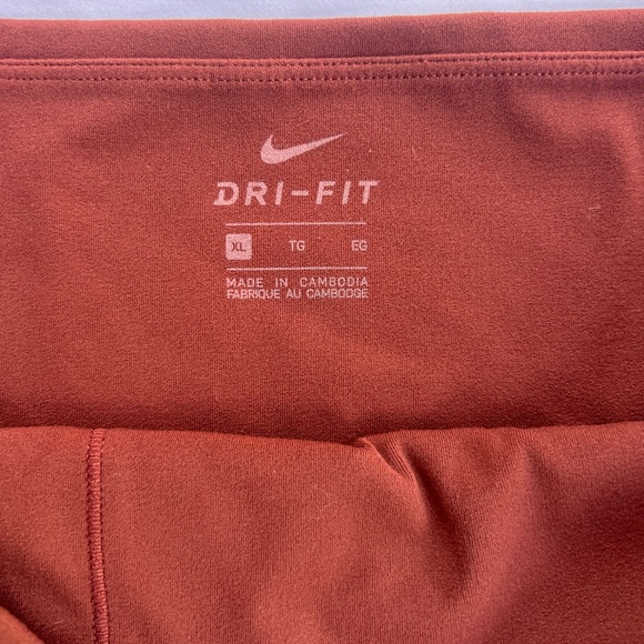 Women's Nike Yoga Luxe High Rise 7/8 Training Leggings Burgundy XL - Picture 5 of 7